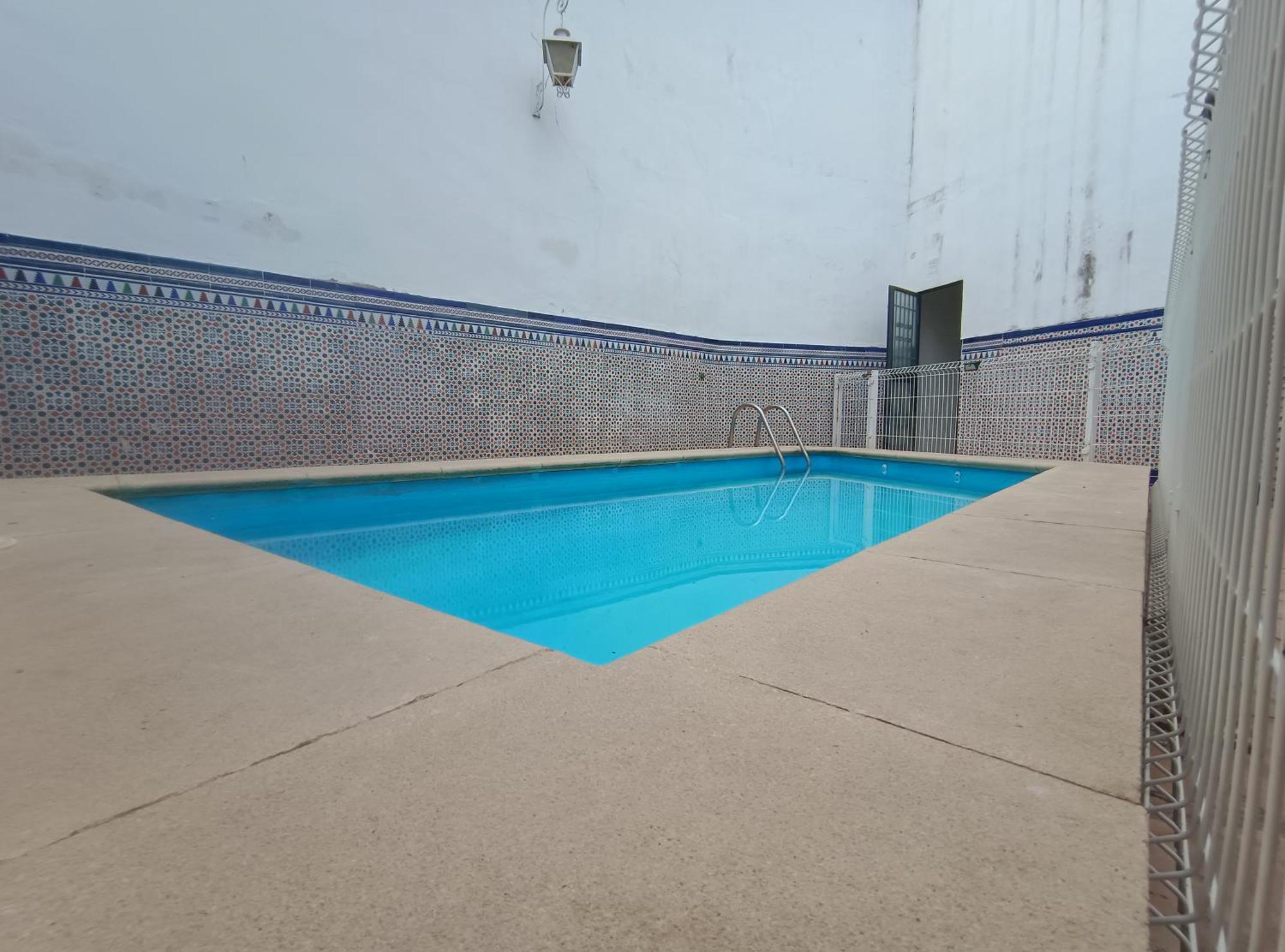 Апартаменты El Patio De La Piscina Кордова Экстерьер фото