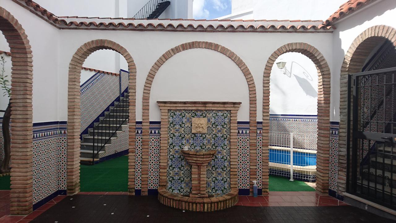 Апартаменты El Patio De La Piscina Кордова Экстерьер фото